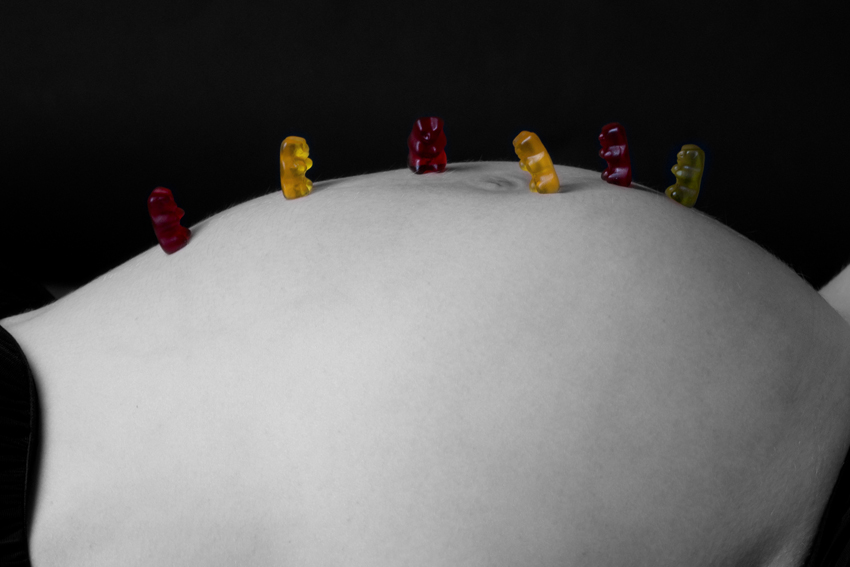 Babybauch-/Schwangerschaftsfoto von KB-Fotografie fotografiert von Kristina Bruns Fotografin in Witten Herbede